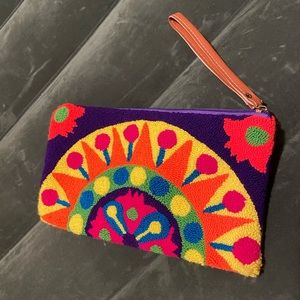 NWOT Colombian Handmade Colorful Clutch